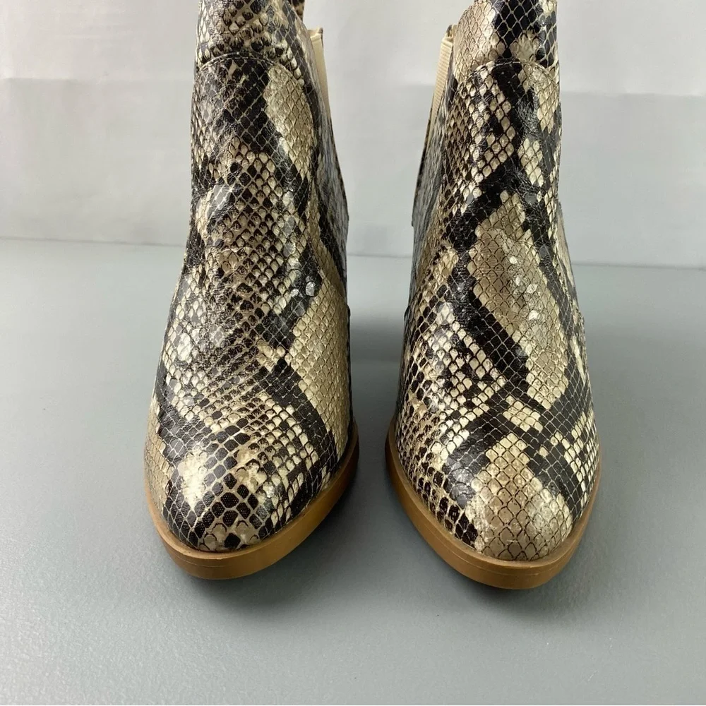 Altar’d state ankle booties faux snake skin chunky heel womens sz US 7.5